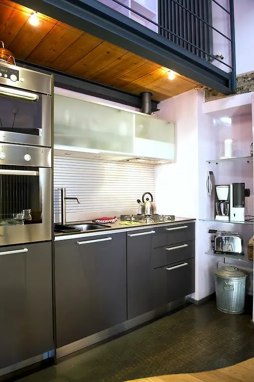 Ferienhaus Casa Rossa - Bymyhomeincomo Cernobbio